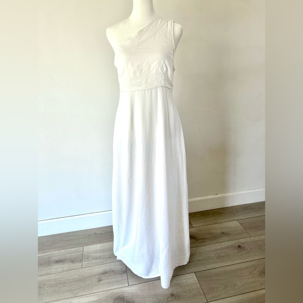 FARM Rio One-Shoulder White Maxi Dress - Picture 2 of 11